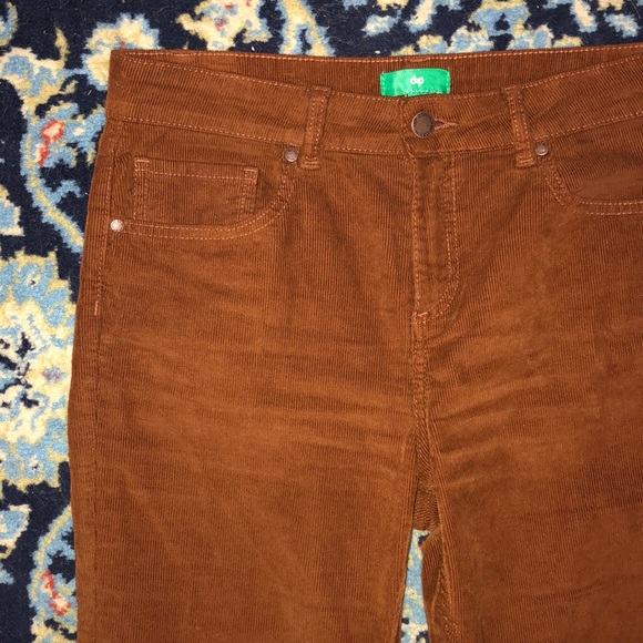 Kick flare pant - Picture 2 of 3